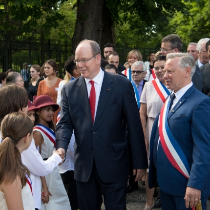 Visit by H.S.H. Prince Albert II in the Essonne Département