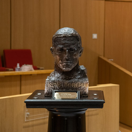 Dévoilement par S.A.S. le Prince Albert II du buste de René Borghini
