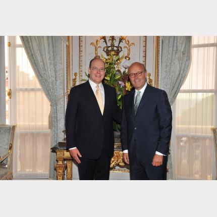 Remise des lettres de créance de S.E. M. Gunnar LUND, Ambassadeur Extraordinaire et...
