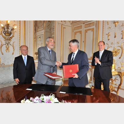 Visite officielle en Principauté de S.E.M. Yukiya AMANO, Directeur Général de l'AIEA
