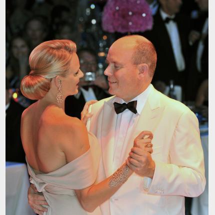 Wedding of the Prince Albert II : change in the date